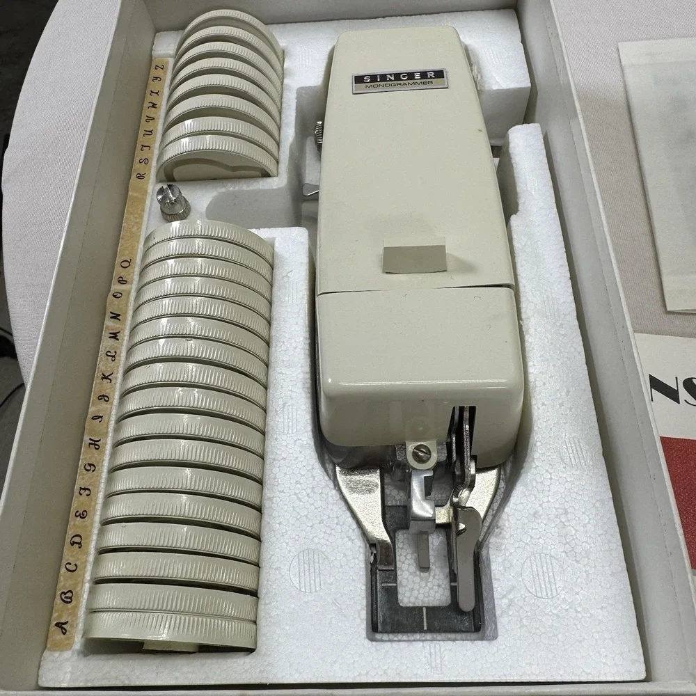 Vtg Singer Monogrammer For Slant-Needle Sewing Machines 750‎ Series Complete Set